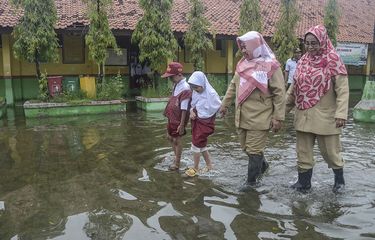 Sekolah Langganan Banjir