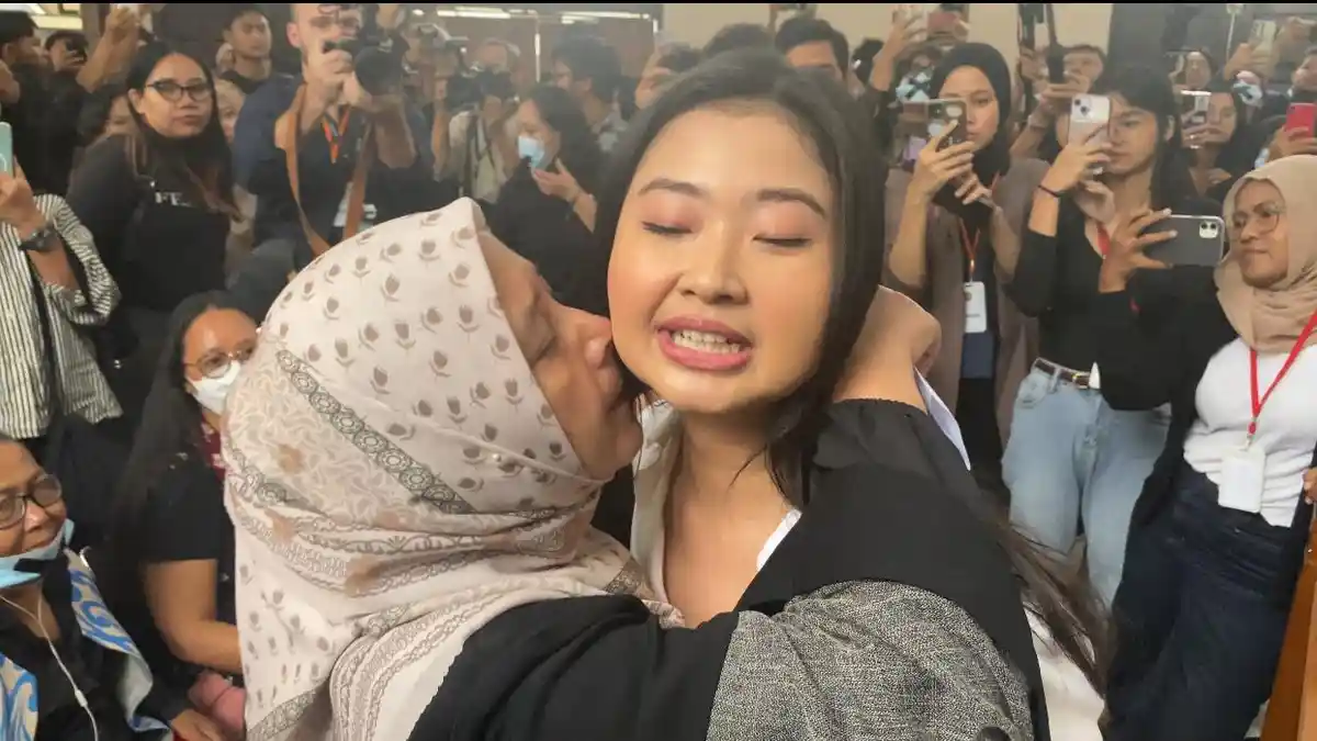 Divonis 6 Bulan Penjara