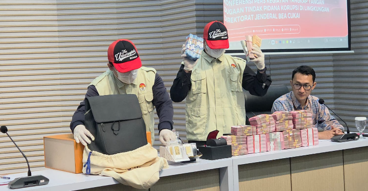 Kasus Impor Barang KW